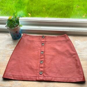 ❌SOLD❌Forever 21 skirt| leather mini